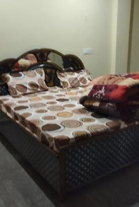 Royal orchard retreat
