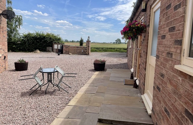 Countryside Apartment Near Spalding, Stunning View