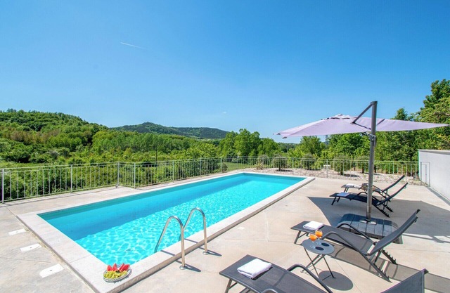 Rural detached beautiful villa with private pool