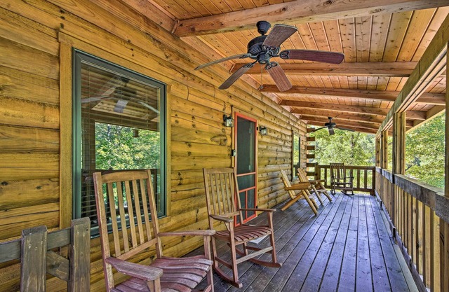 ¡NUEVO! Andrews Cabin en el bosque nacional de Nantahala!