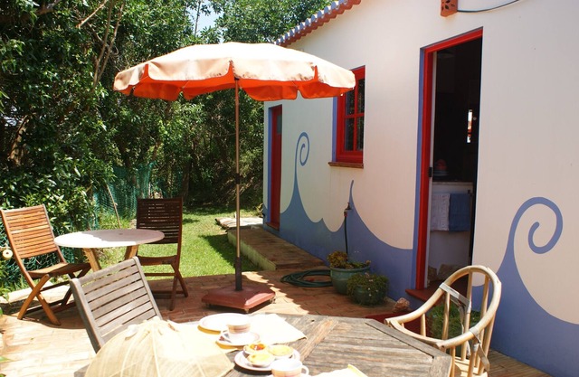 Casa rústica con terraza jardín y vistas al mar!