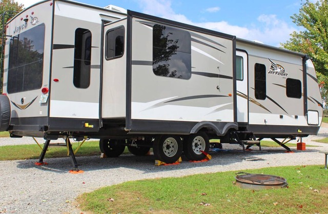 Alquiler de RV en Beautiful RV Park por Fall Creek Falls