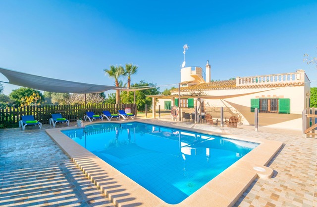 SA TANQUETA DE SES ROQUES - Villa con piscina privada en Santanyi. WiFi Gratis