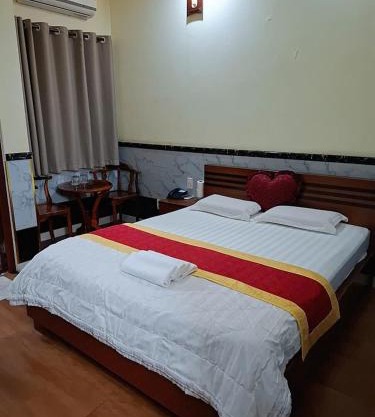 SaiGon Night Hotel
