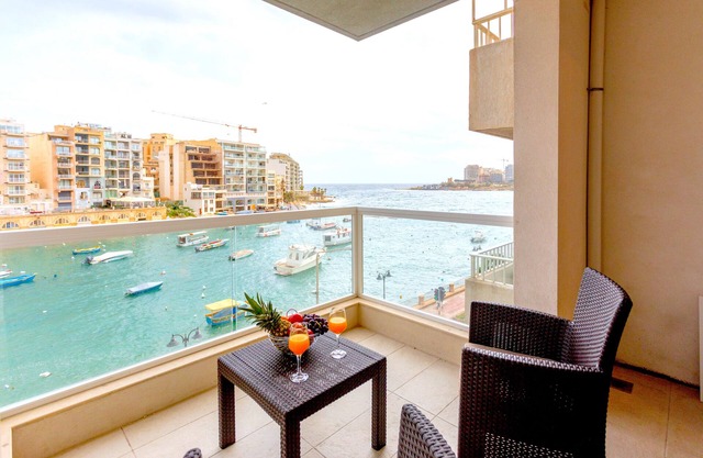 Saint Julian's - Spinola Bay Apartment
