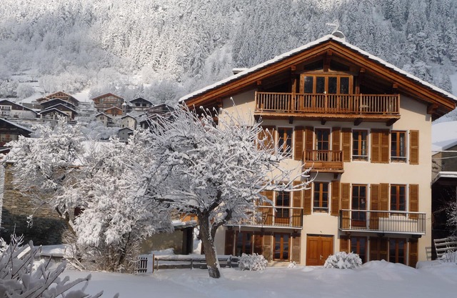 Sainte Foy-Tarentaise (The Mazure) TB dúplex encantador, pueblo auténtico