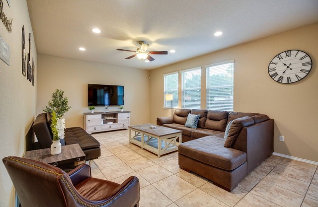 San Antonio Vacation Rental w/ Patio Near SeaWorld