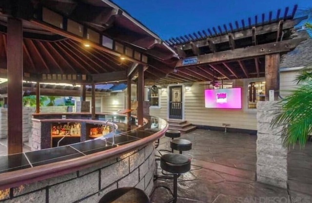 San Diego Villa with Huge Backyard, Hot Tub, Fire Pit, Grill, Outdoor TV & Bar