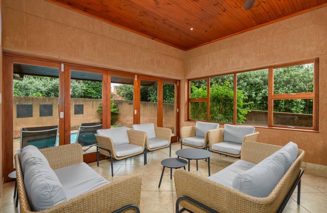 San Lameer Villa Rentals 14403