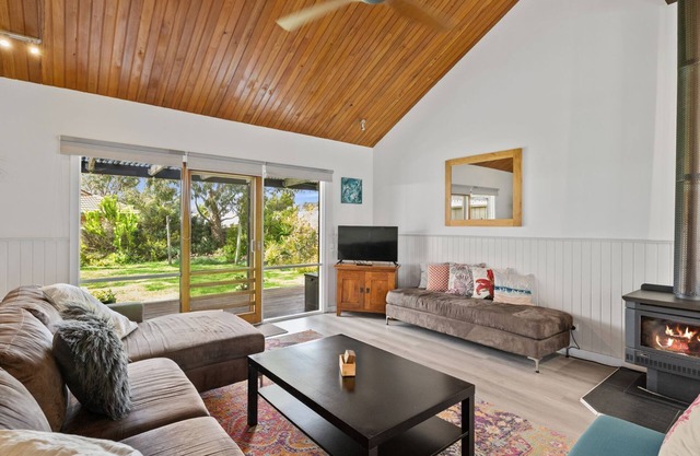 31 Sanders Road, Silverleaves