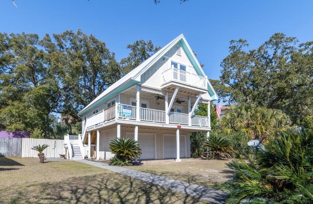 Sandy's Beach House