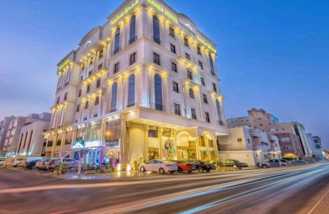 Sansa Hotel