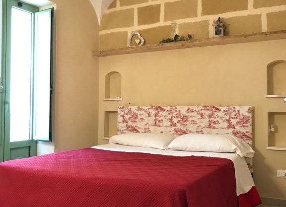 Santa Venera Home