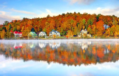Saranac Lakefront Cabin Fall Foliage Retreat