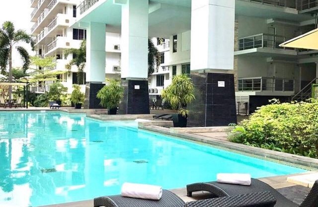 SB Home 2BR Apartment 82spm, Sukhumvit / WIFI / TV / BIG POOL / BTS