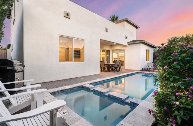 Scottsdale Stunner - Luxe Stay Near Old Town