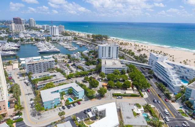 Sea Beach Plaza