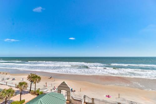 Sea Swept Ocean Front Studio