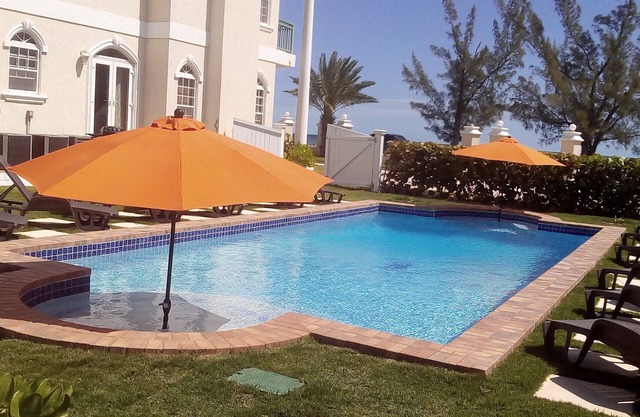 ¡¡¡BRISA MARINA!!! HERMOSA CASA DE PLAYA CON PISCINA EN EL CORAZON DE LAS BAHAMAS
