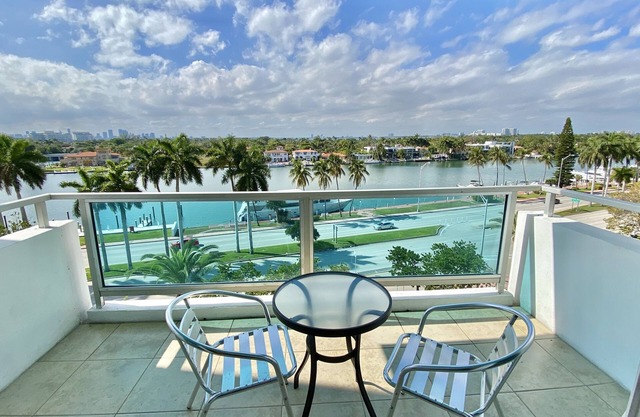 Seacoast by Miami Ambassadors