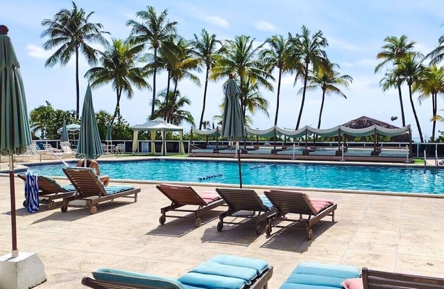 Seacoast Suites on Miami Beach