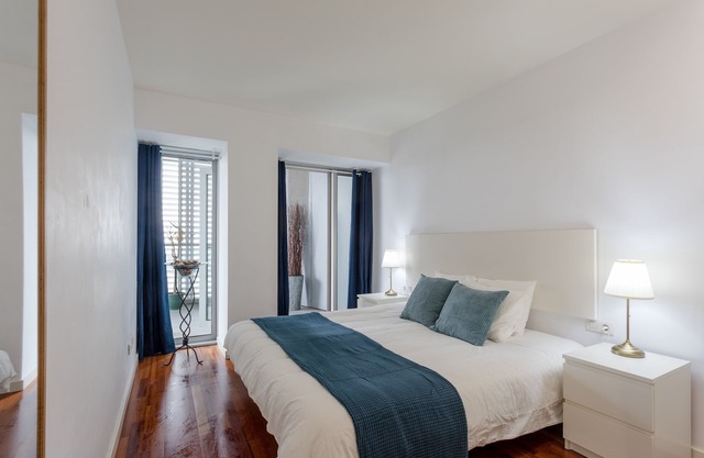 Unique Rentals - Lujoso apartamento frente al mar con terraza