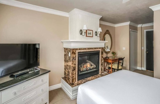 Seaside Escape Near Haystack Rock – Quick Walk! Free Parking!