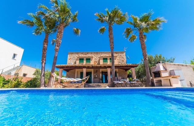Casa en Pollença con piscina y playa