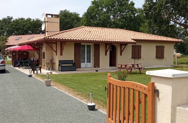 Alquiler por temporada, casa individual en Grayan y L'Hôpital