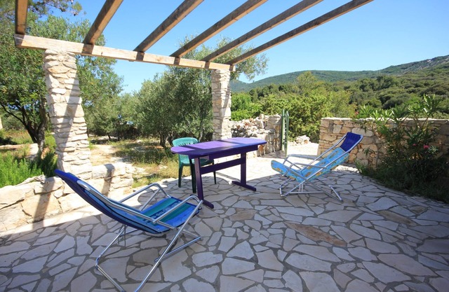 Casa de pescador para vacaciones junto al mar Bahía Studencic, Losinj (K-3263)