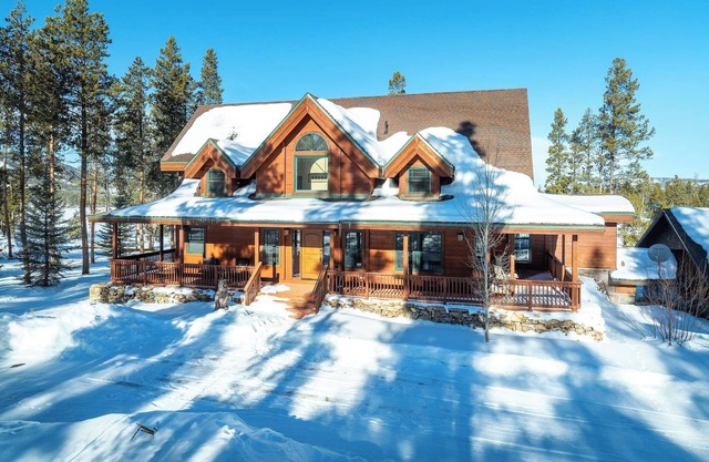Secluded Private Mountain Meadows | Hot Tub | Colorado Lodge