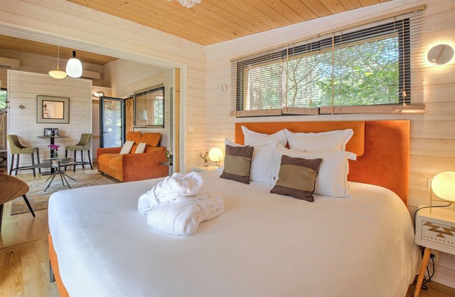 Bungalow 'Lodge Secret' con terraza privada, Wi-Fi y aire acondicionado
