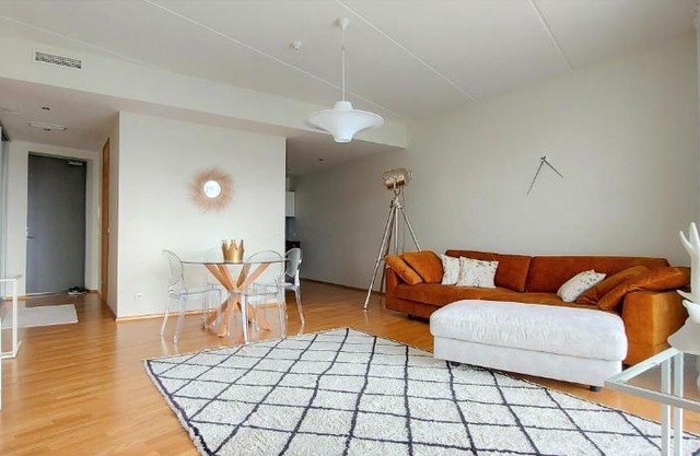 Seedri Breakwater Residence