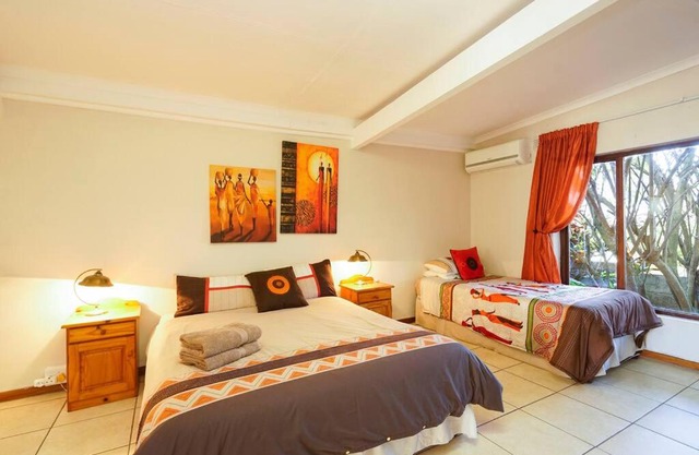 Self catering accomodation close to the beach