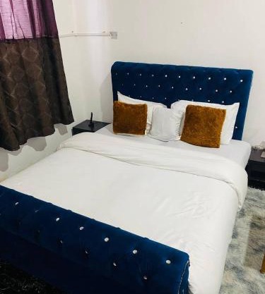 Sems Hillview Hotel