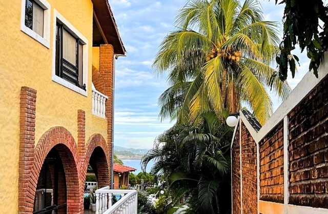 Sensacional Surfers Paradise Casita o .... "Love Shack"