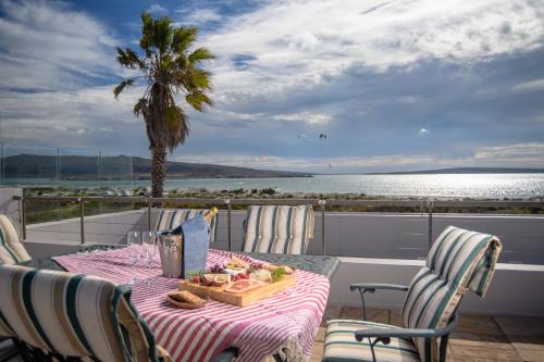Sensiri Orca Beach Villa