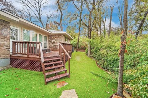 Serene Deck 10 Mins Garland City Square