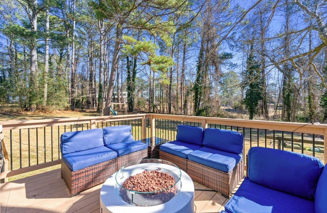 Serene Dreams Cottage - Ideal Location in Marietta