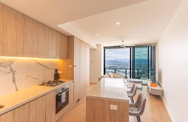 Serene Hinterland Dream from the Star - 1BD Luxe Apartment on The Star Casino