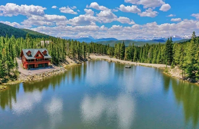Serene lakefront cabin on St Mary's Glacier.