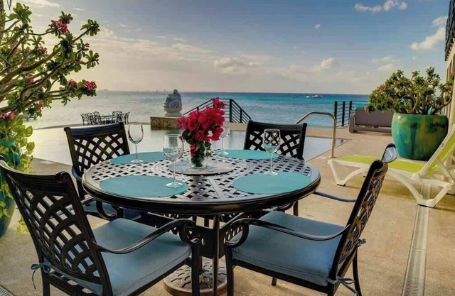 Seven Mile View#2: 2 BR Oceanfront Condo w/ Pool