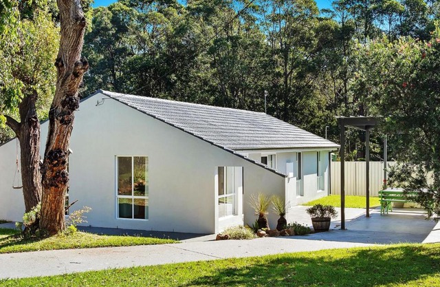 Shellys by Experience Jervis Bay
