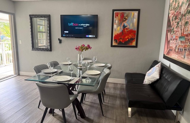 Sheridan Suites Apartments Hotel