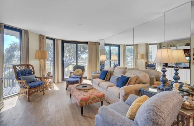 Diseñado con elegancia 3BR condominio frente al mar w / Wild Dunes Servicios!