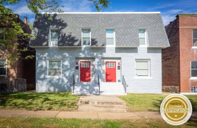 Side-by-Side Units|6BR|Best Location / ABODEbucks