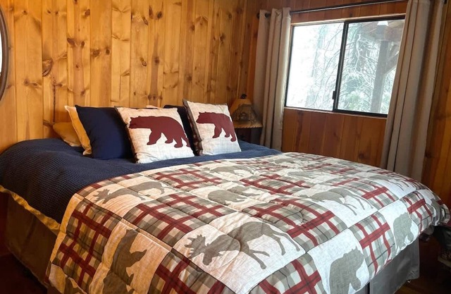 Sierra Village Cabin