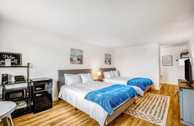 Silver Sands - Room 14