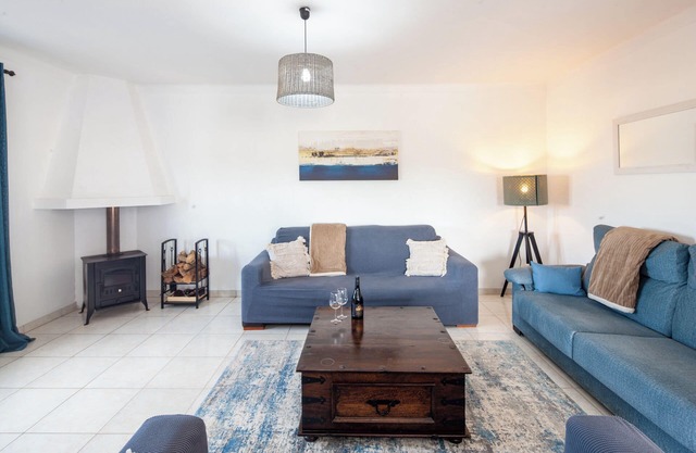 Silvercoast Apartments - Tulip - Piscina & Jacuzzi