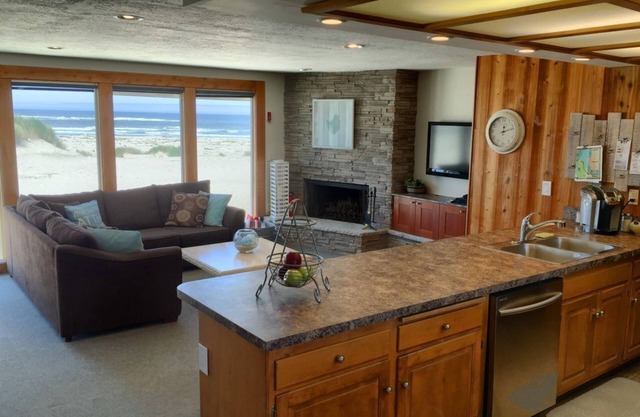 Nivel individual, 2 suites King, en la playa, con puertas de 36 "de ancho para accesibilidad